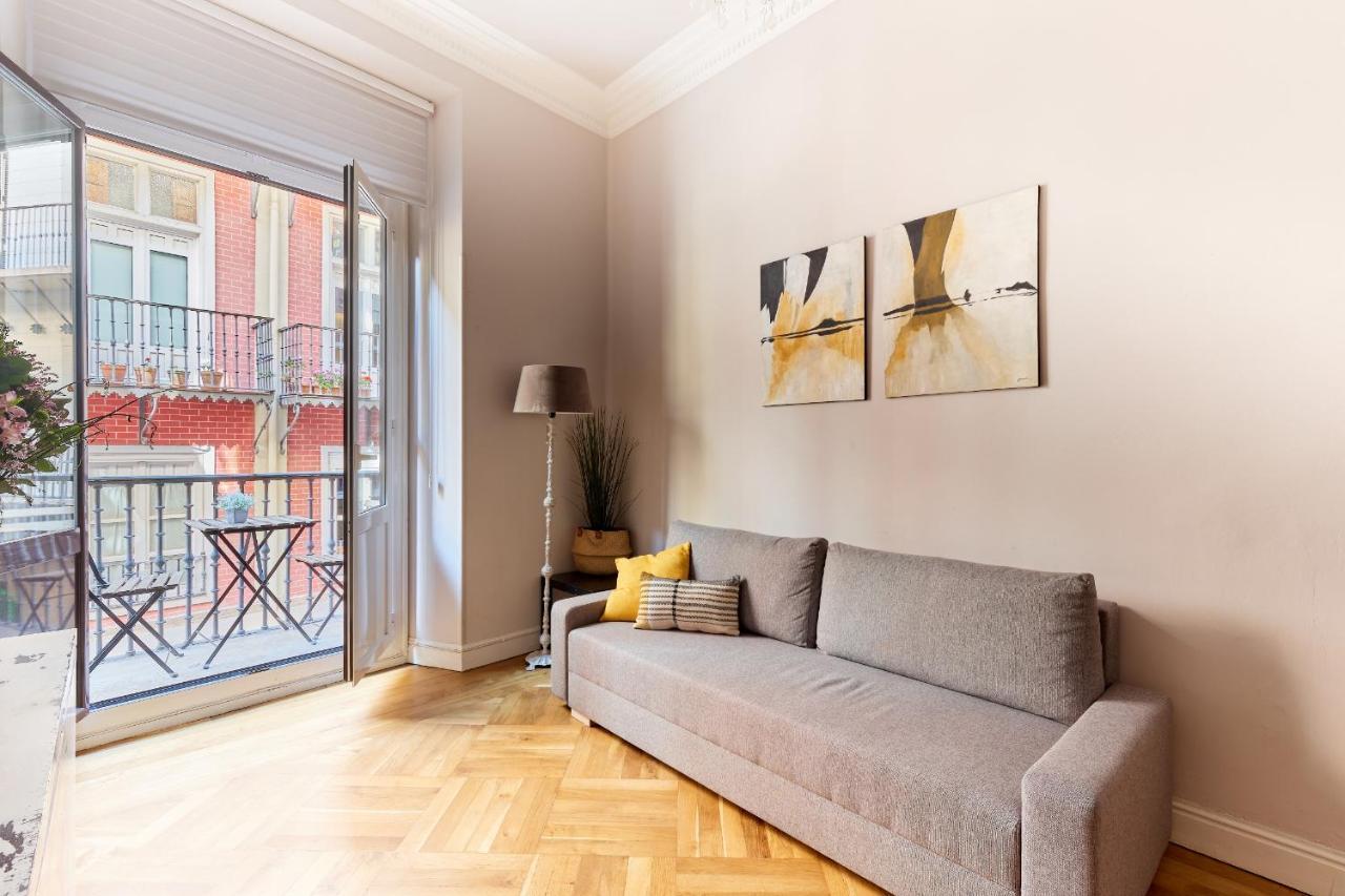 Apartamento Boutique Centro Zapateria 45 Apartment Pamplona Luaran gambar